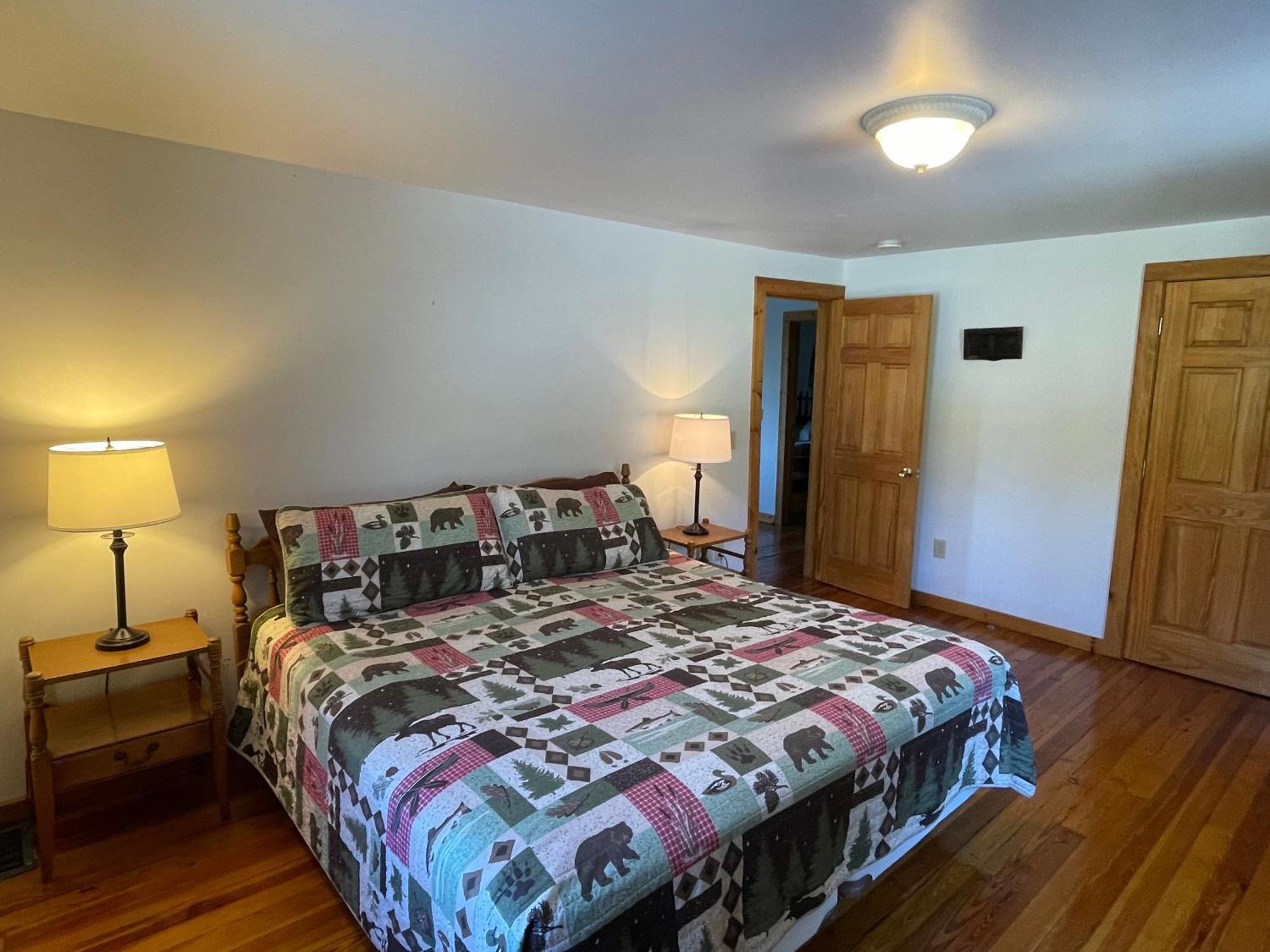 Hill View Motel And Cottages 레이크 헤오르헤 외부 사진