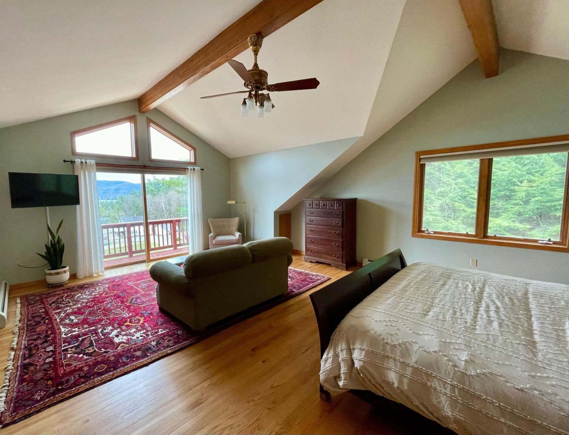 Hill View Motel And Cottages 레이크 헤오르헤 객실 사진